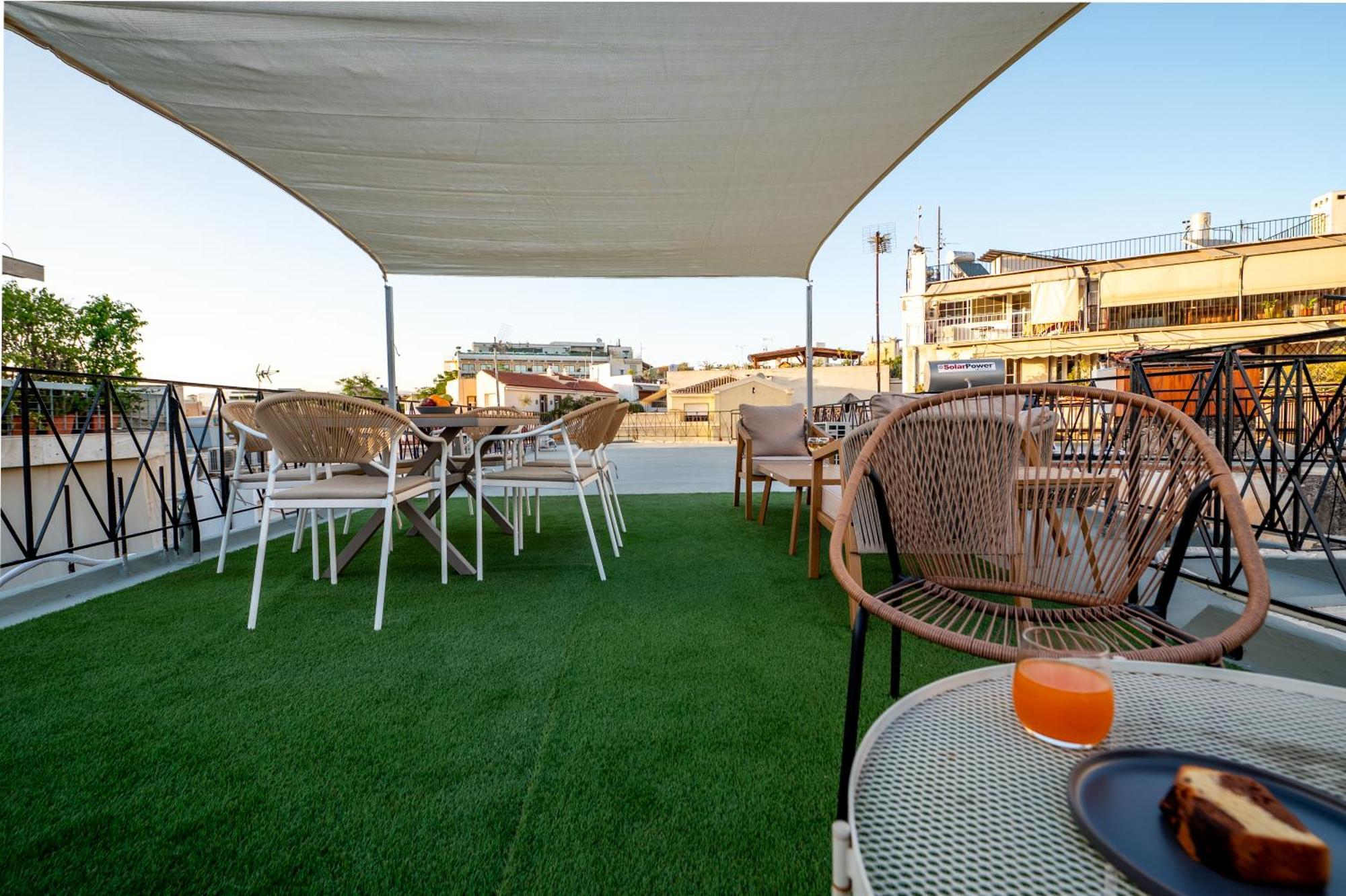 Live Life Plaka Apartment Athens Ngoại thất bức ảnh