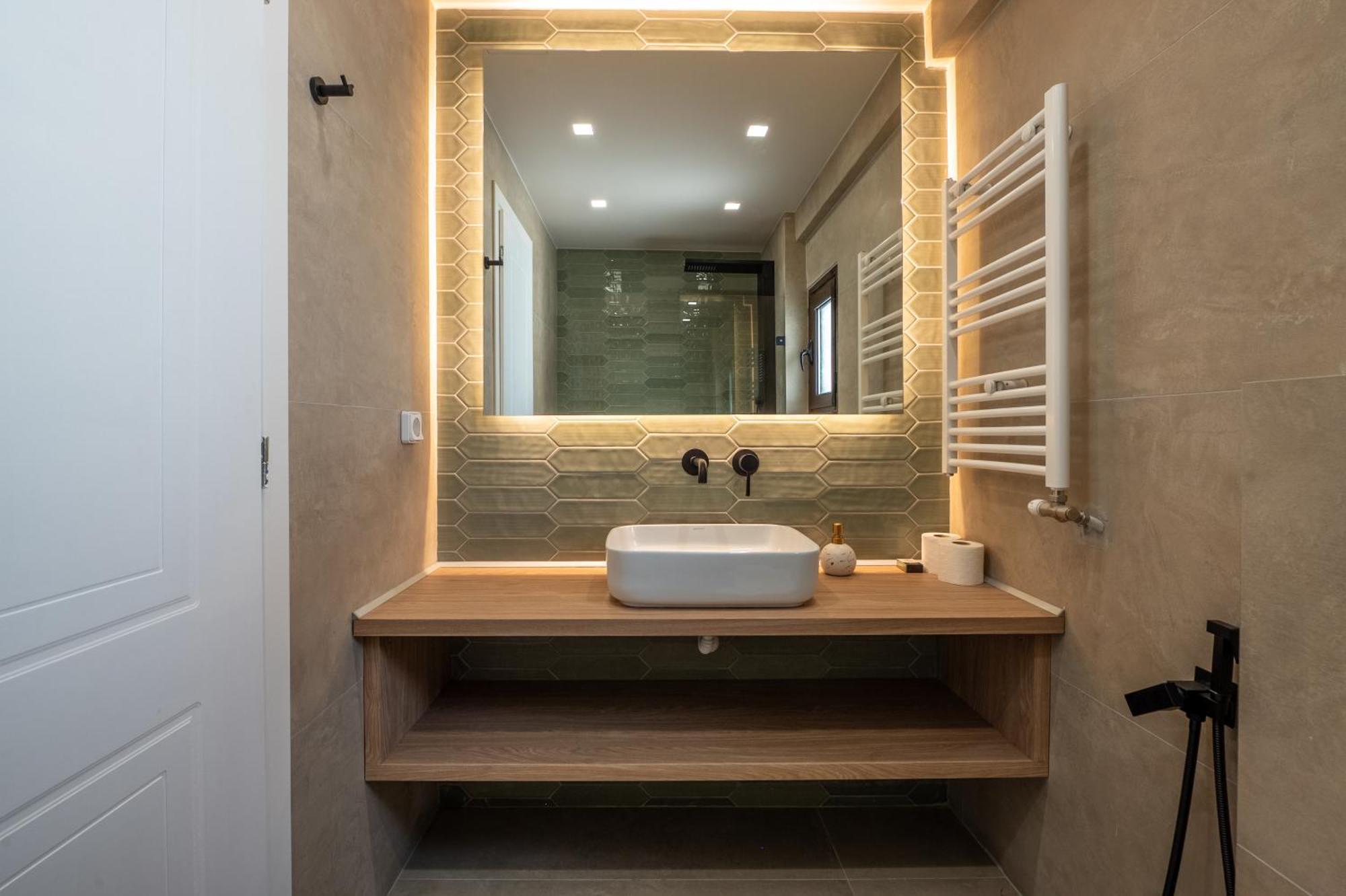 Live Life Plaka Apartment Athens Ngoại thất bức ảnh