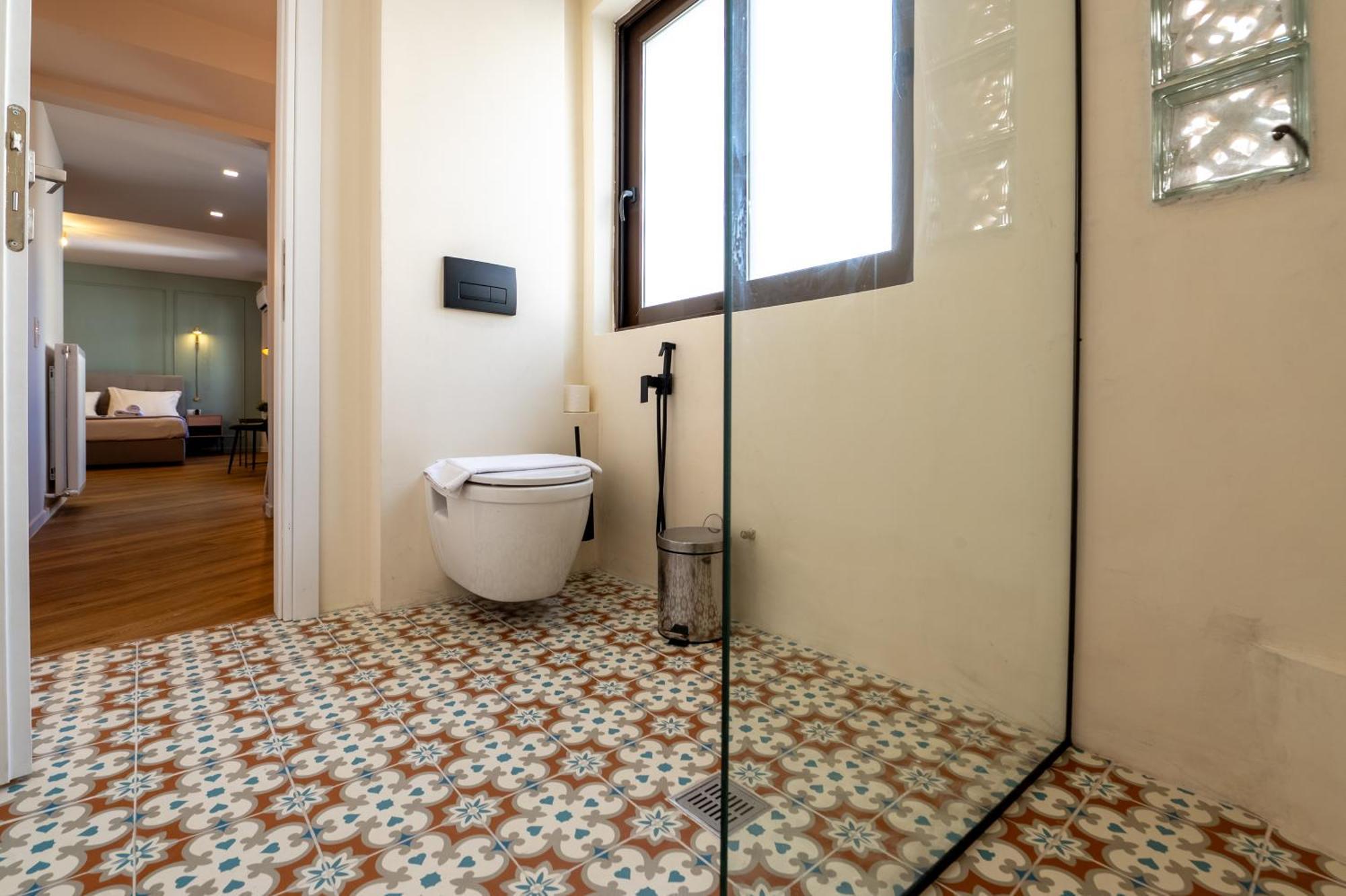 Live Life Plaka Apartment Athens Ngoại thất bức ảnh