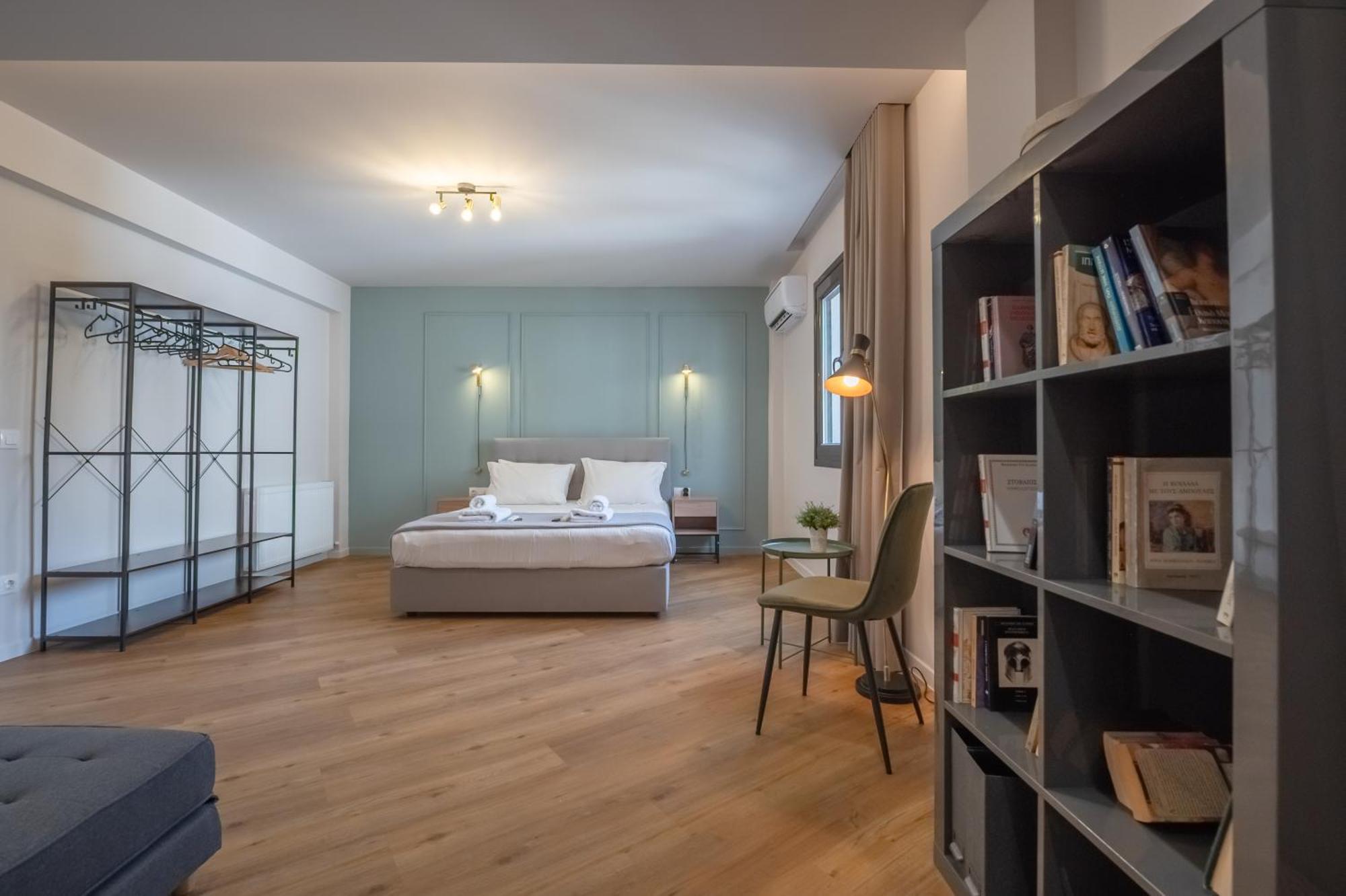 Live Life Plaka Apartment Athens Ngoại thất bức ảnh