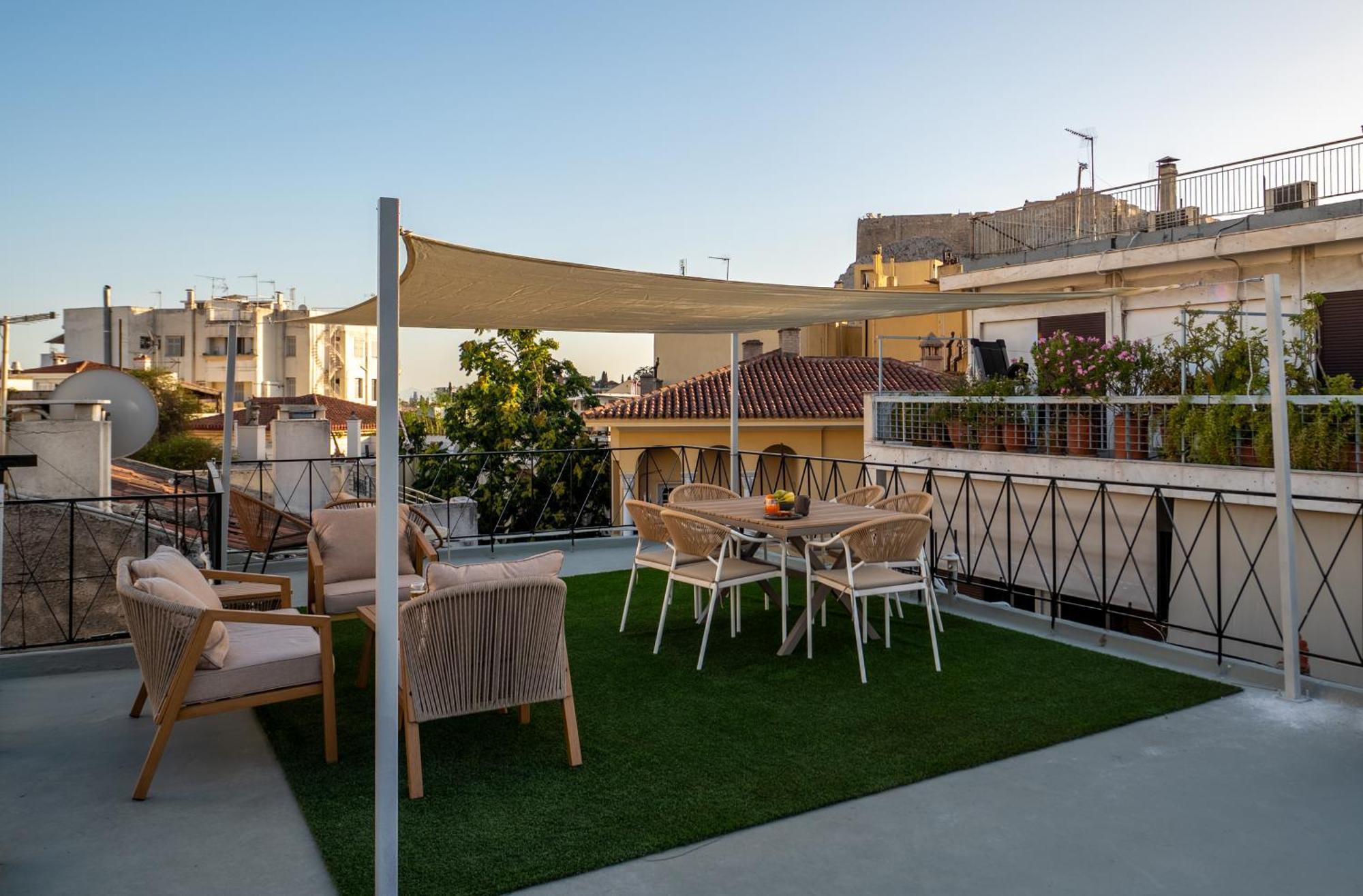 Live Life Plaka Apartment Athens Ngoại thất bức ảnh