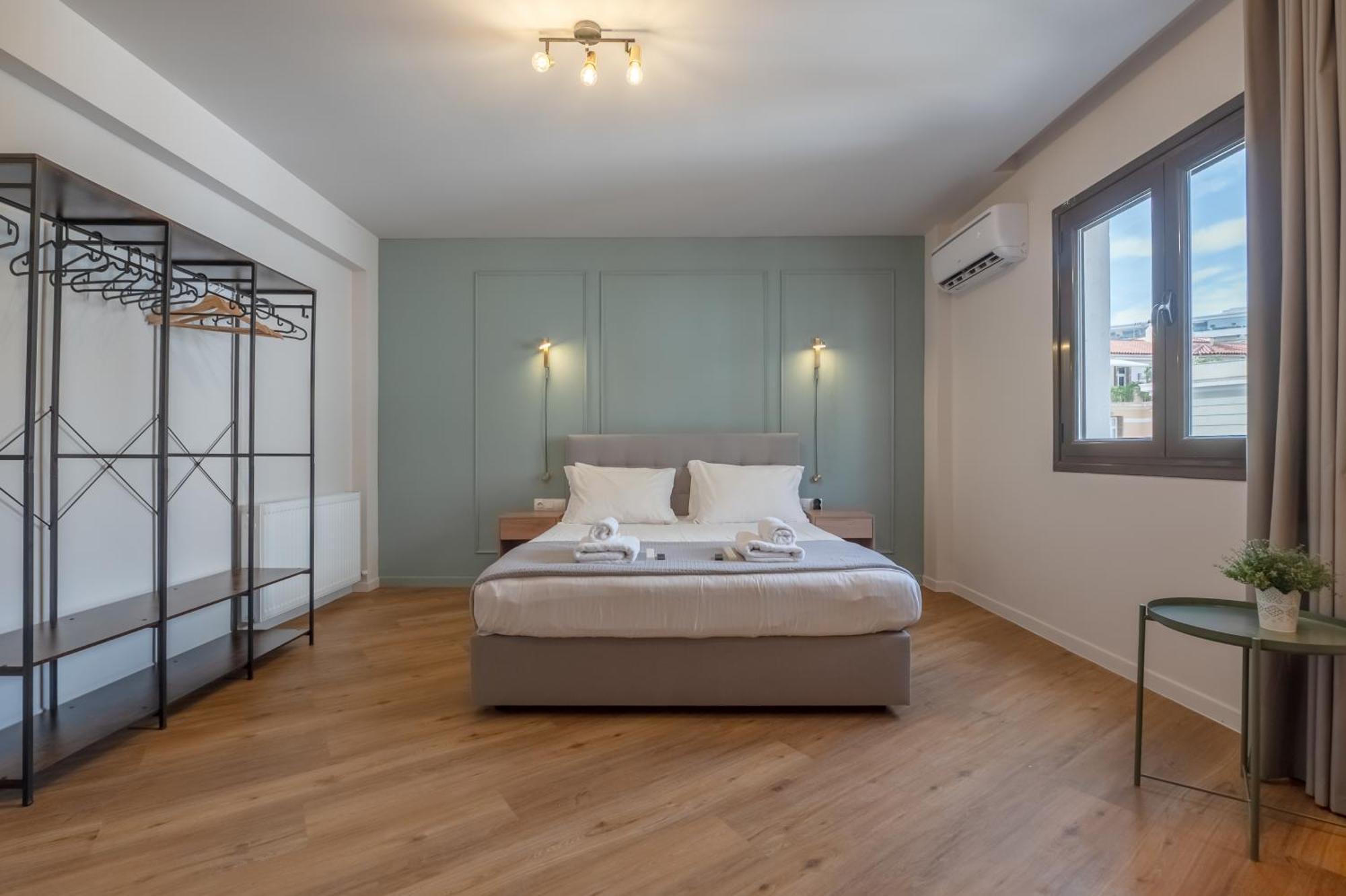Live Life Plaka Apartment Athens Ngoại thất bức ảnh